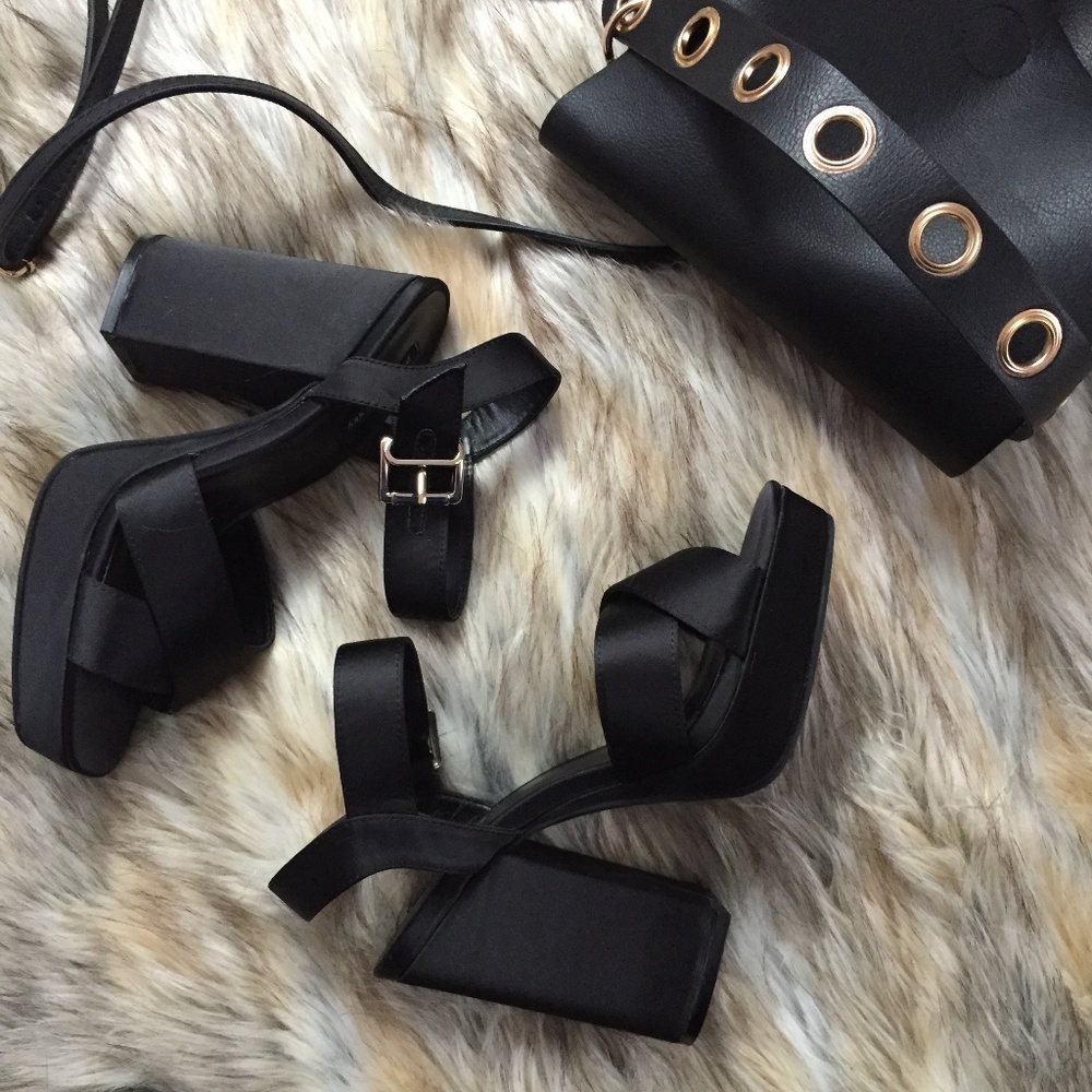 chunky platform heels size 12